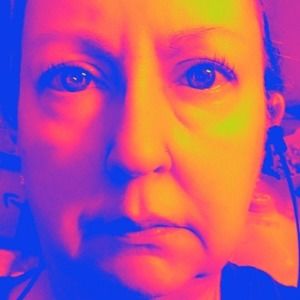 Meet your Posher, Debra